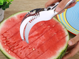 stainless-steel-watermelon-slicer-outdoor-fruit-cutter