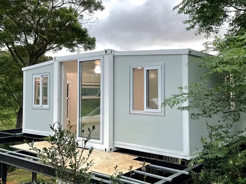 quick-installation-20ft-expandable-prefabricated-container-house-mobile-foldable-home-small-2