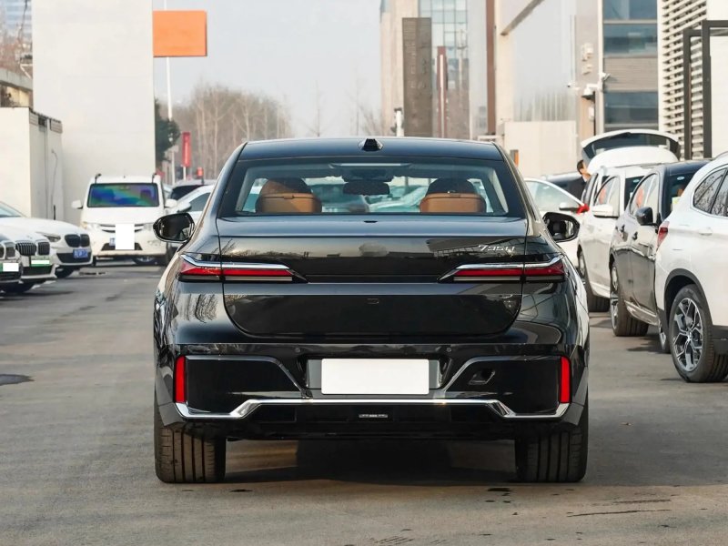 factory-hot-selling-2025-new-arrival-for-7series-f01-f02-08-15y-upgrade-to-2025-g70-m760-bodykit-facelift-11-upgrade-fender-bum