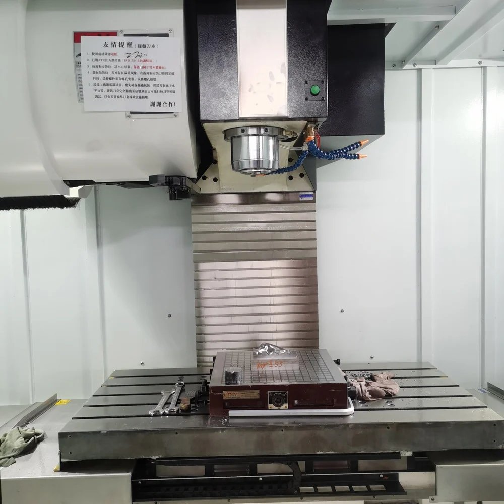vmc-640-cnc-milling-machine-bt30-spindle-34-axis-aluminum-steel-machining-center-with-12-tool-atc-big-2