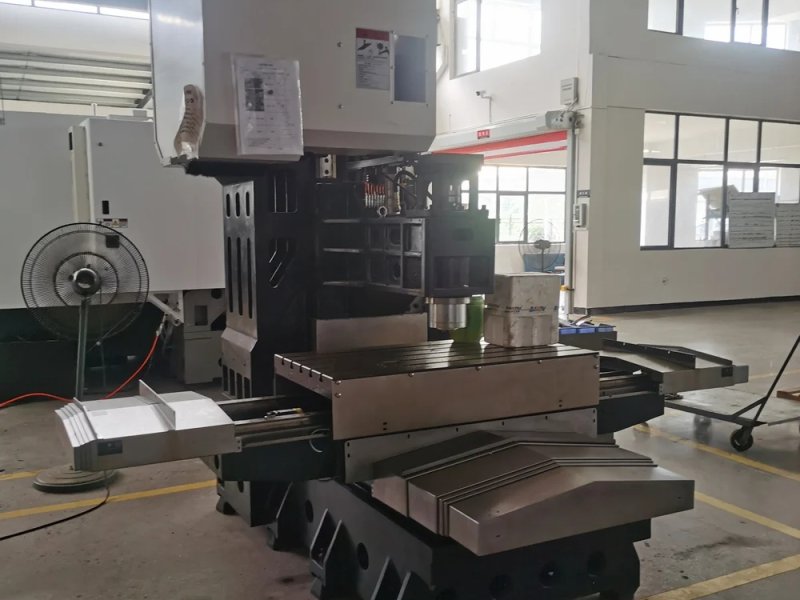 vmc-640-cnc-milling-machine-bt30-spindle-34-axis-aluminum-steel-machining-center-with-12-tool-atc-small-4