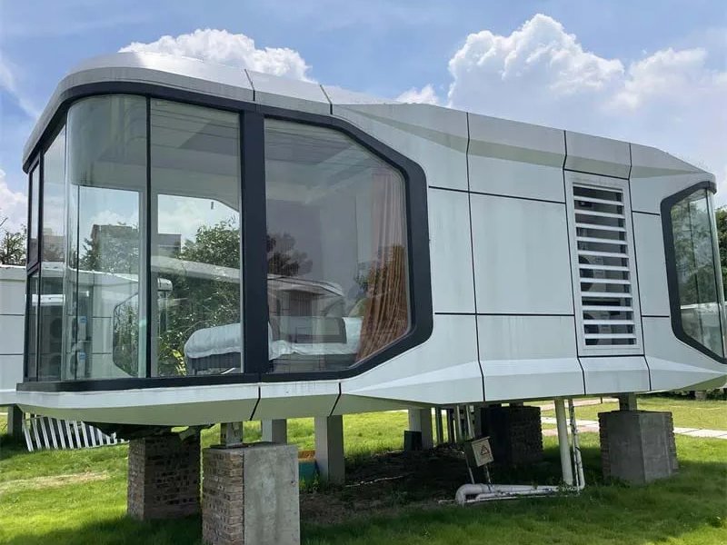 modern-smart-capsule-house-movable-prefabricated-home-with-bedroom-living-room-kitchen-small-4